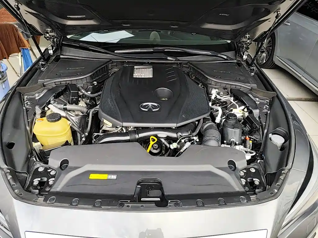 Infiniti Q50L — фото 20