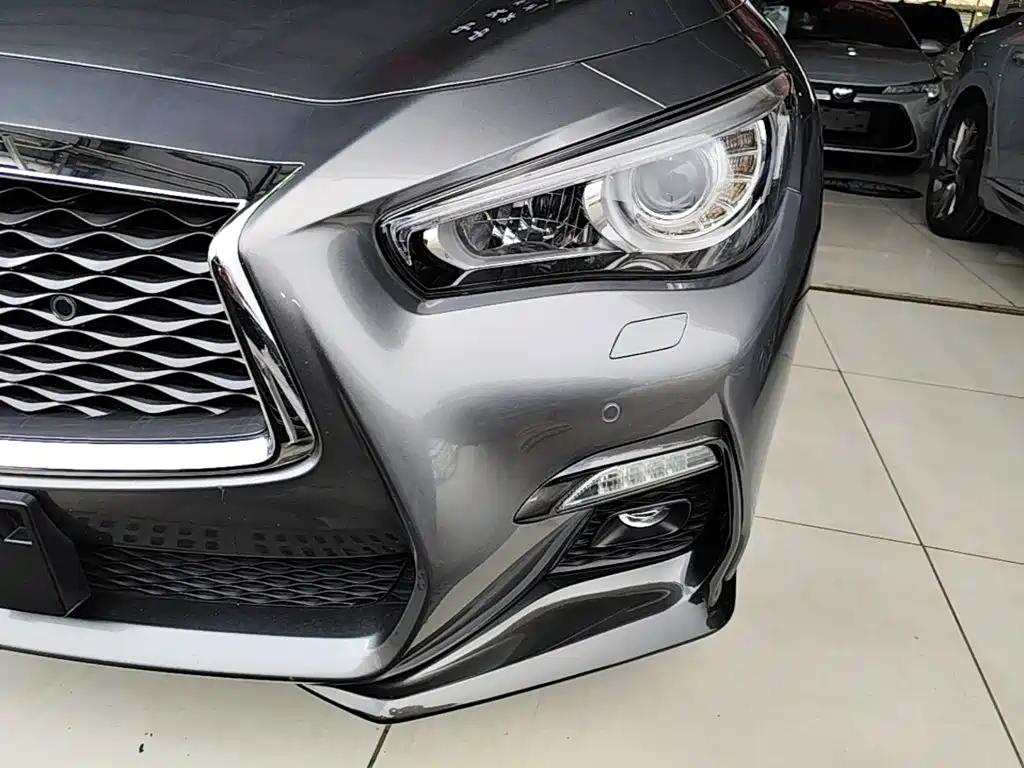 Infiniti Q50L — фото 24