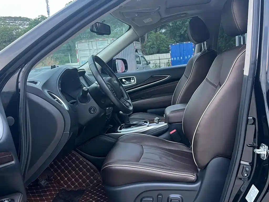 Infiniti QX60 (Import) — фото 15