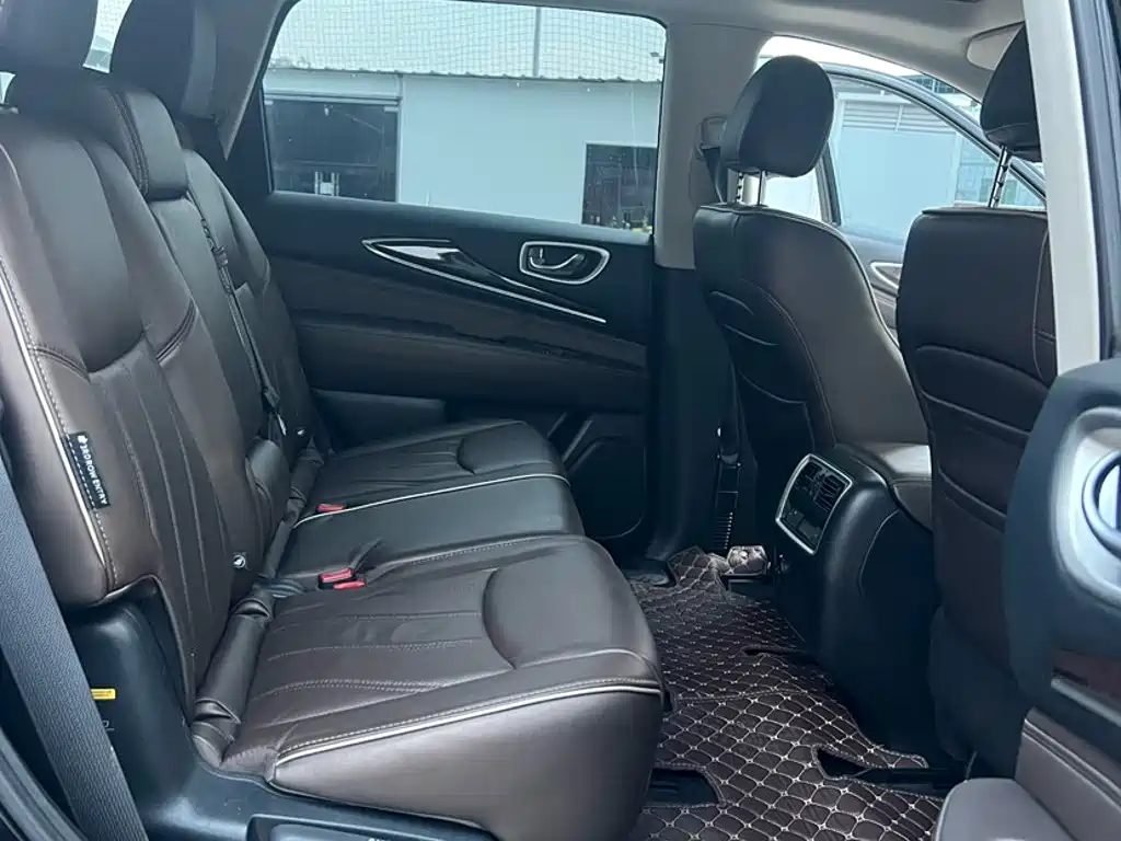 Infiniti QX60 (Import) — фото 4