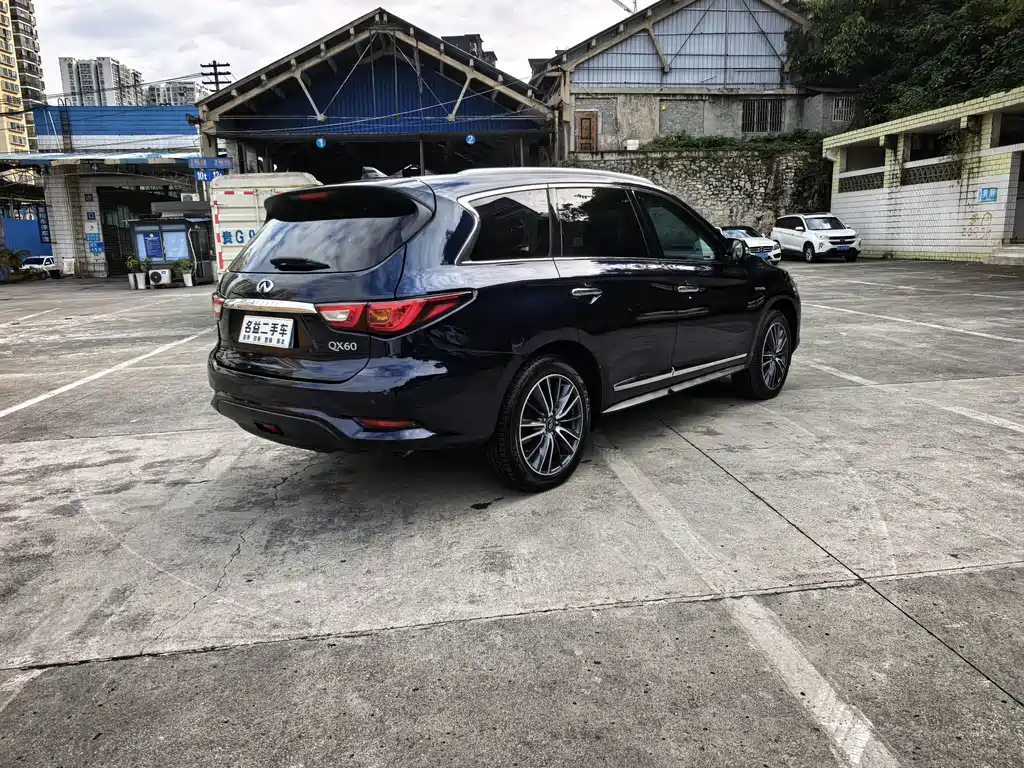 Infiniti QX60 (Import) — фото 4