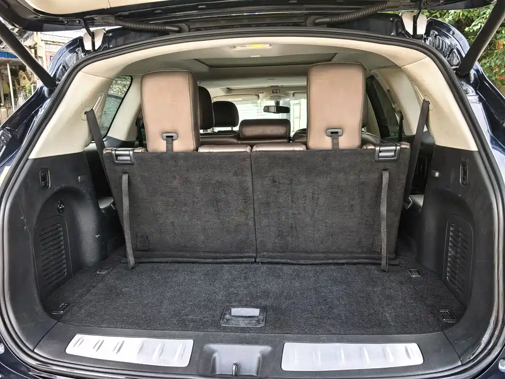 Infiniti QX60 (Import) — фото 10