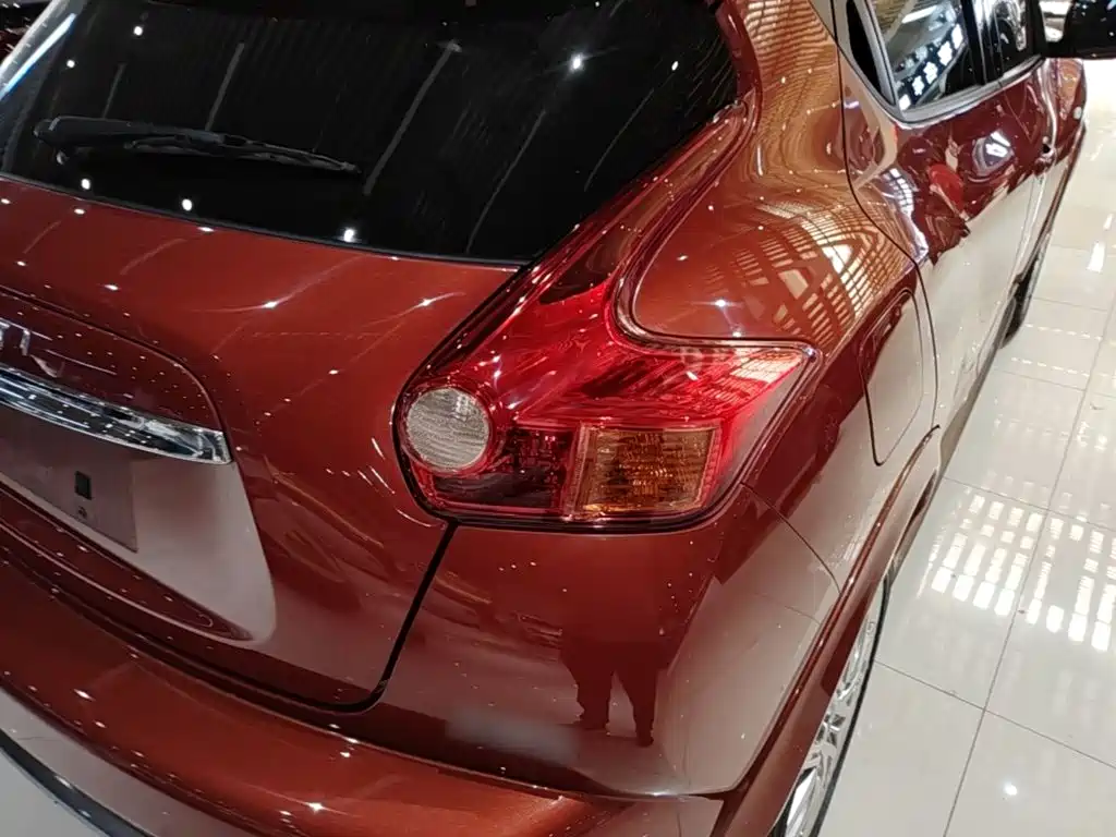 Infiniti ESQ — фото 8
