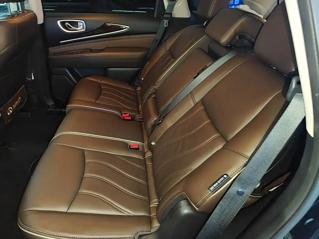 Infiniti QX60 (Import) — фото 17
