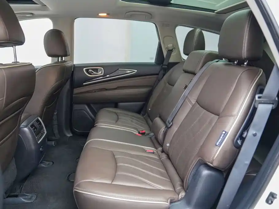 Infiniti QX60 (Import) — фото 14