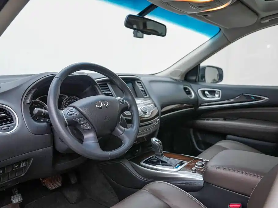 Infiniti QX60 (Import) — фото 6