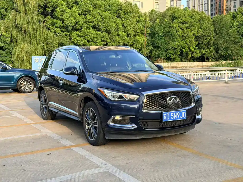 Infiniti QX60 (Import) — фото 3