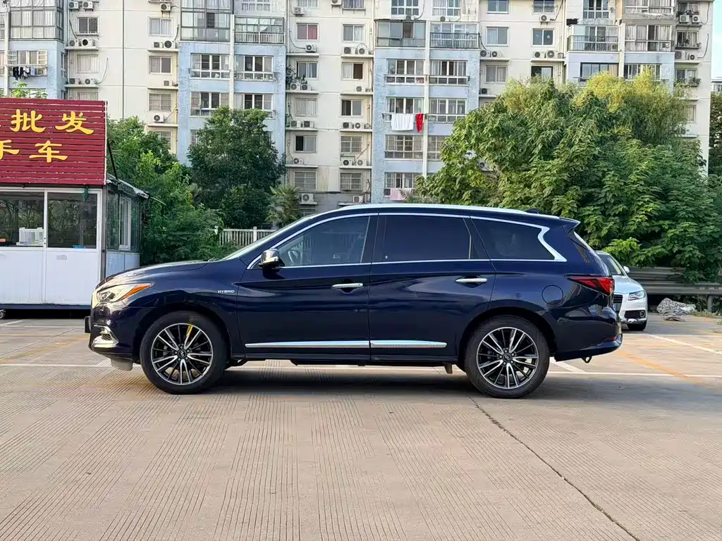 Infiniti QX60 (Import) — фото 4
