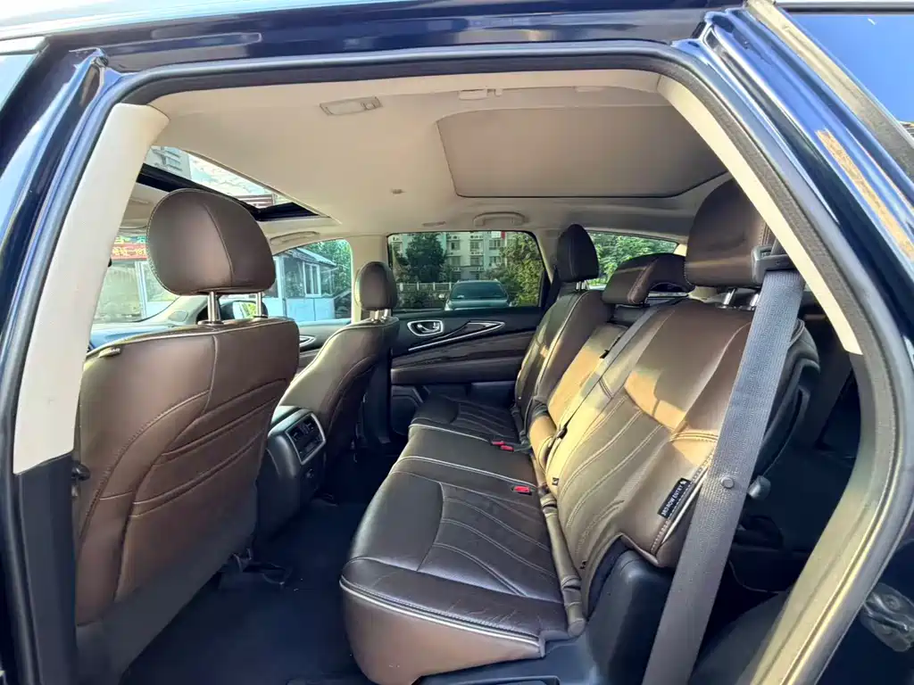 Infiniti QX60 (Import) — фото 9