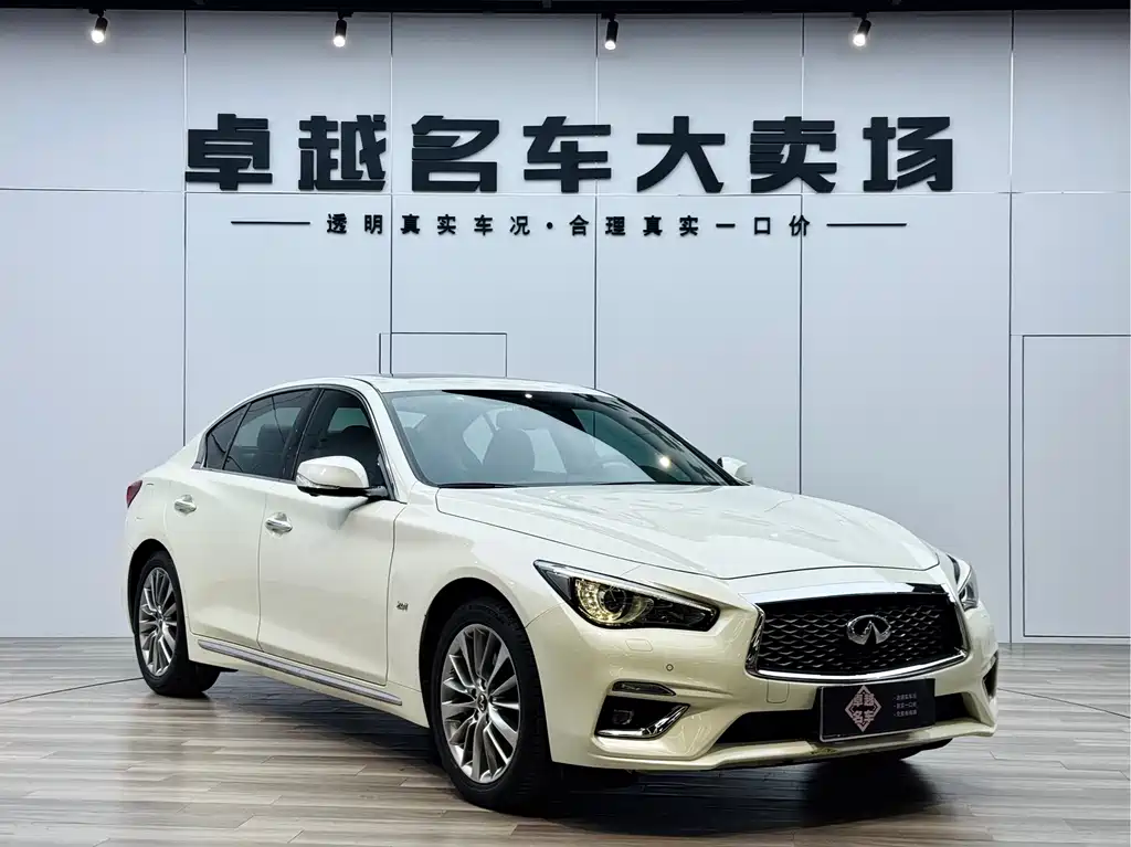 Infiniti Q50L — фото 3