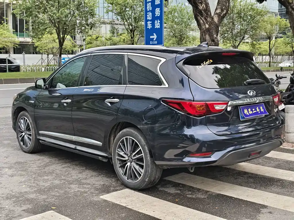 Infiniti QX60 (Import) — фото 4