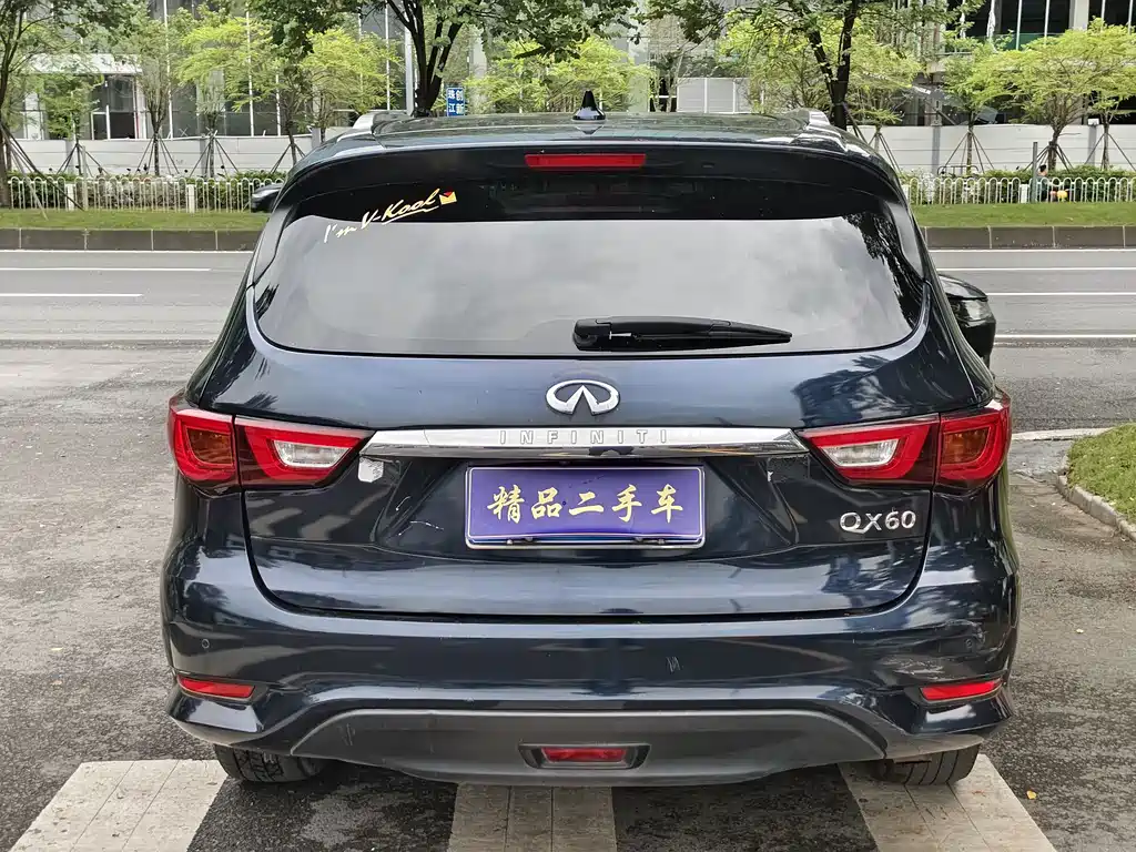 Infiniti QX60 (Import) — фото 5