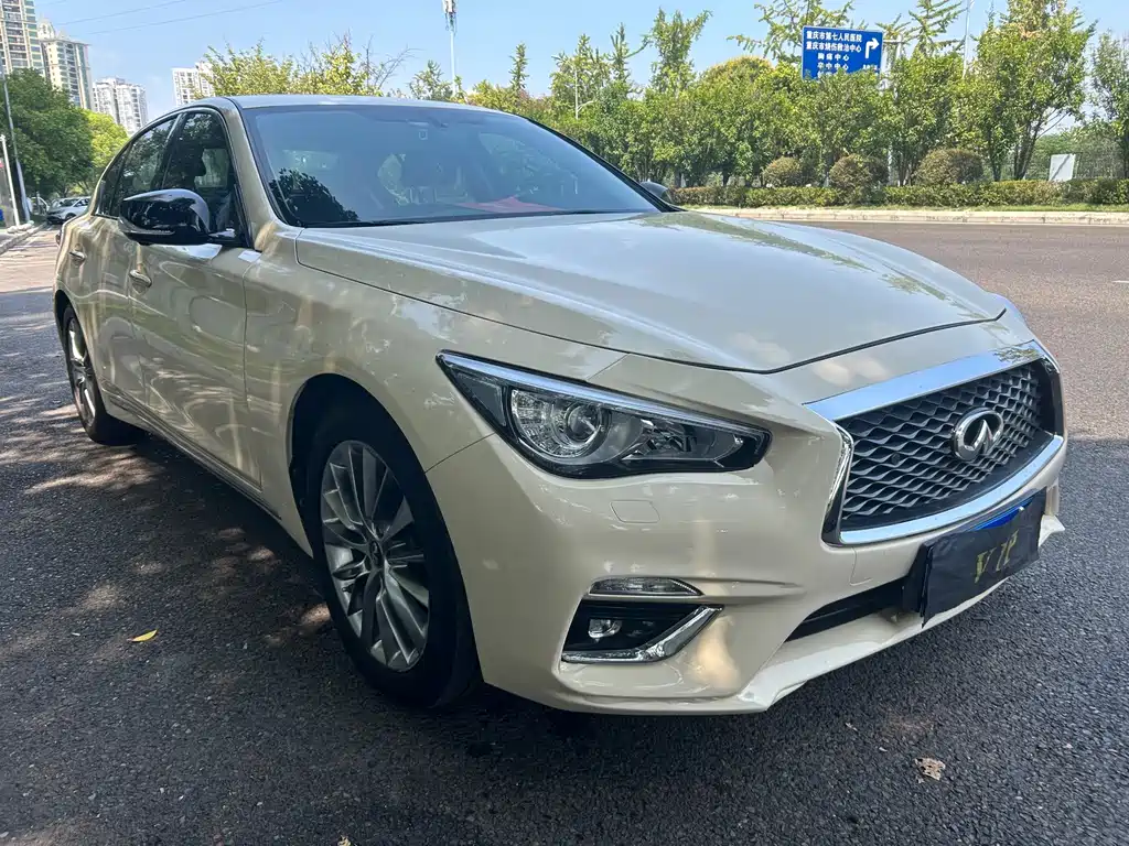 Infiniti Q50L — фото 4