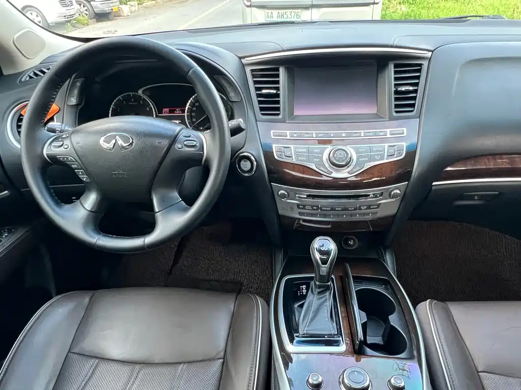 Infiniti QX60 (Import) — фото 20