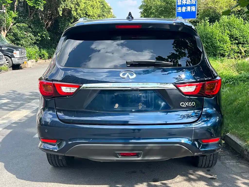 Infiniti QX60 (Import) — фото 6