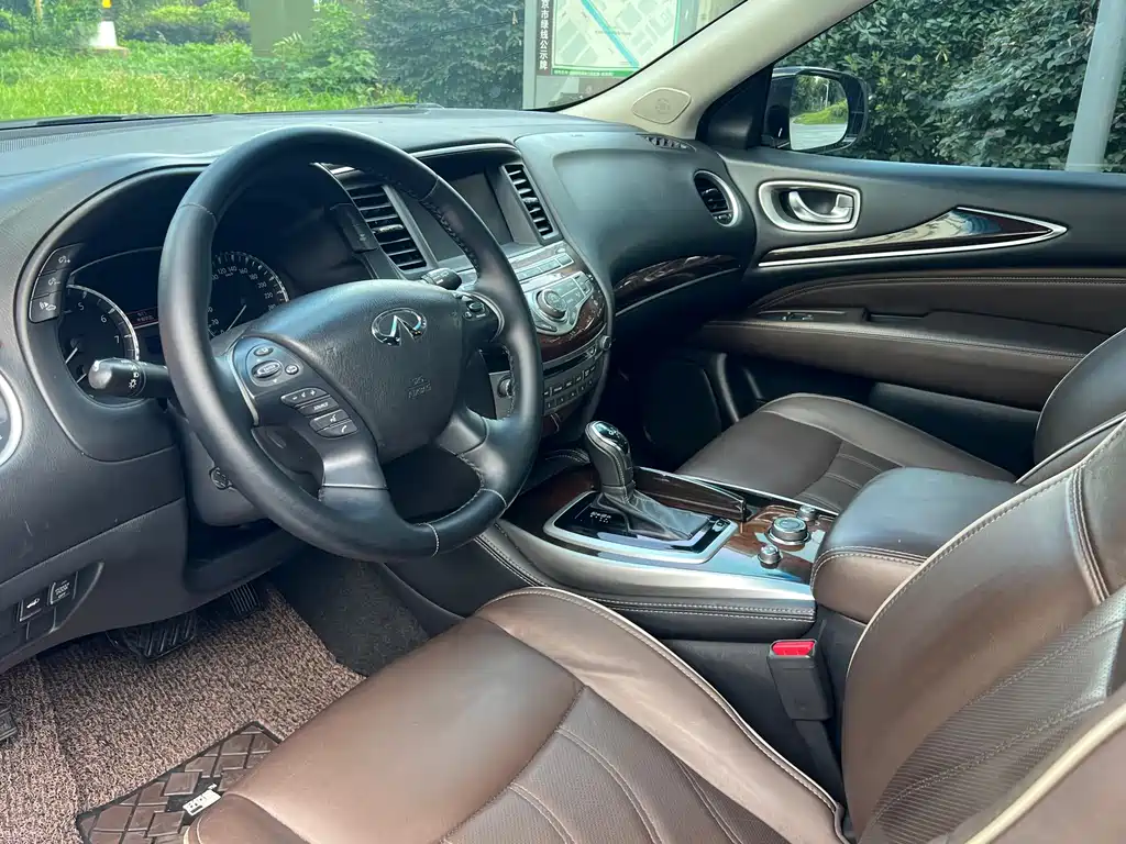 Infiniti QX60 (Import) — фото 9