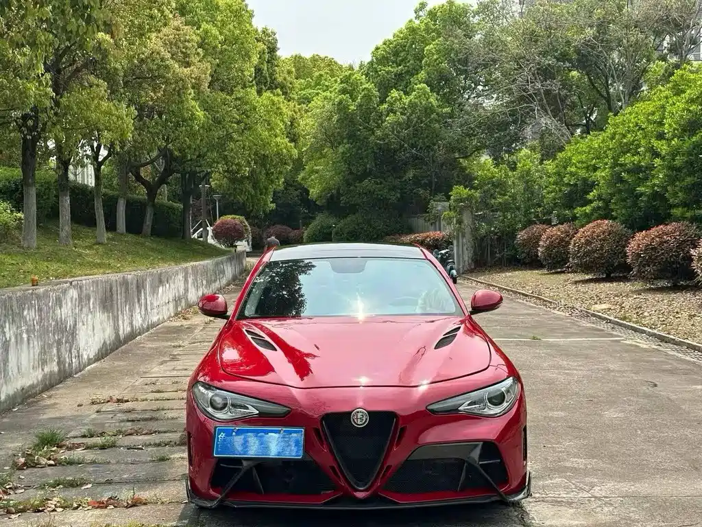 Alfa Romeo Giulia — фото 2