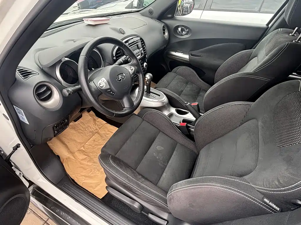 Infiniti ESQ — фото 7