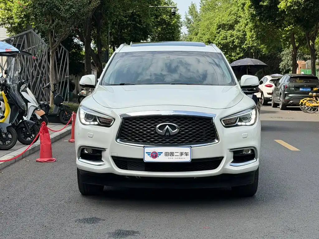 Infiniti QX60 (Import) — фото 2