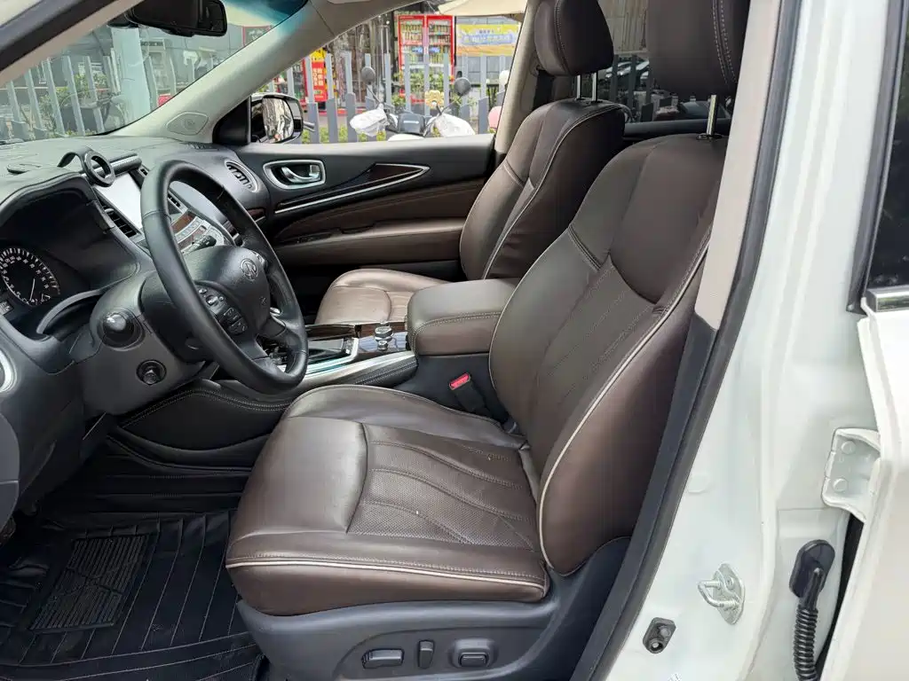 Infiniti QX60 (Import) — фото 8