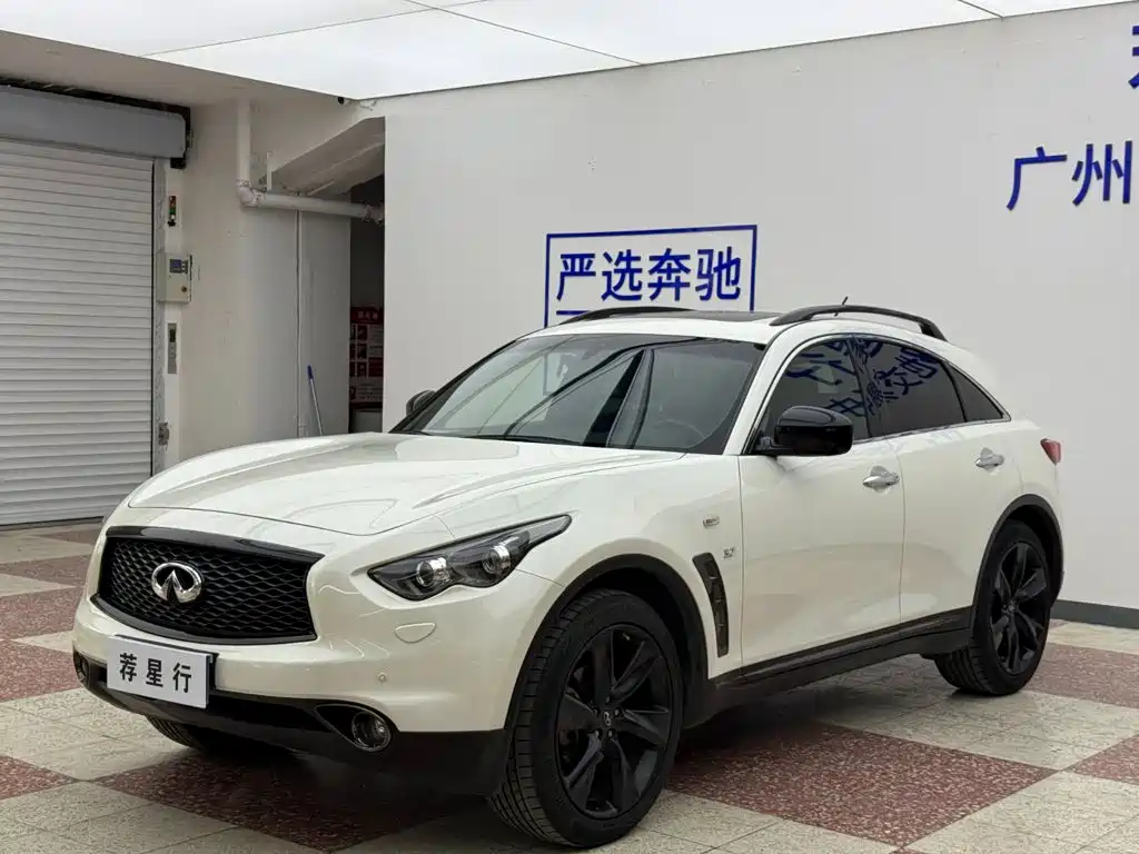 Infiniti QX70 — фото 4