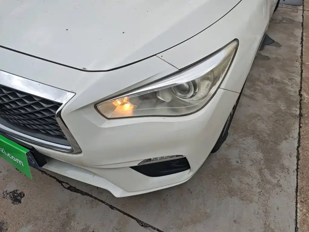 Infiniti Q50L — фото 24