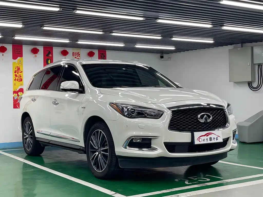 Infiniti QX60 (Import) — фото 3