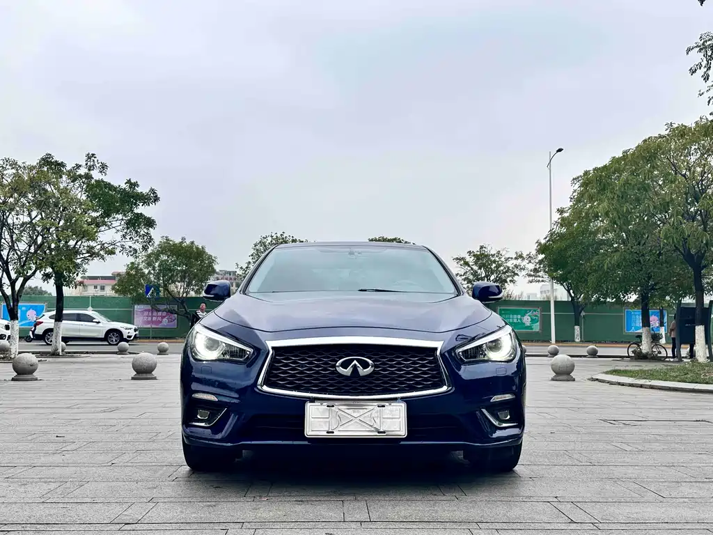 Infiniti Q50L — фото 2