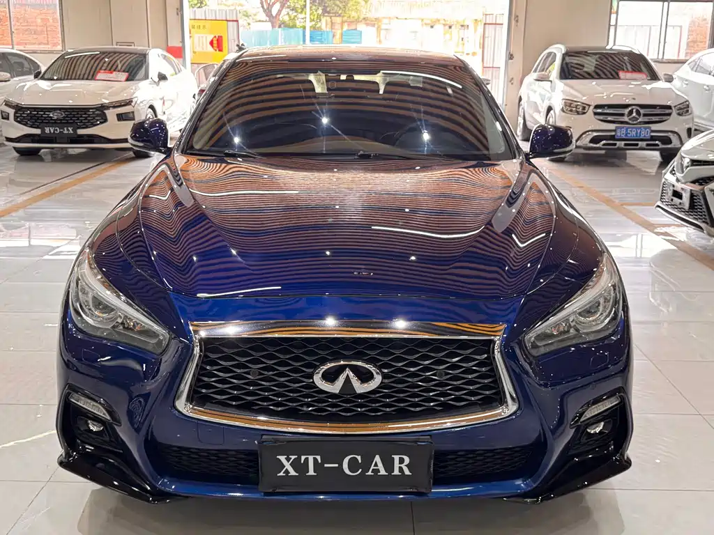Infiniti Q50L — фото 35