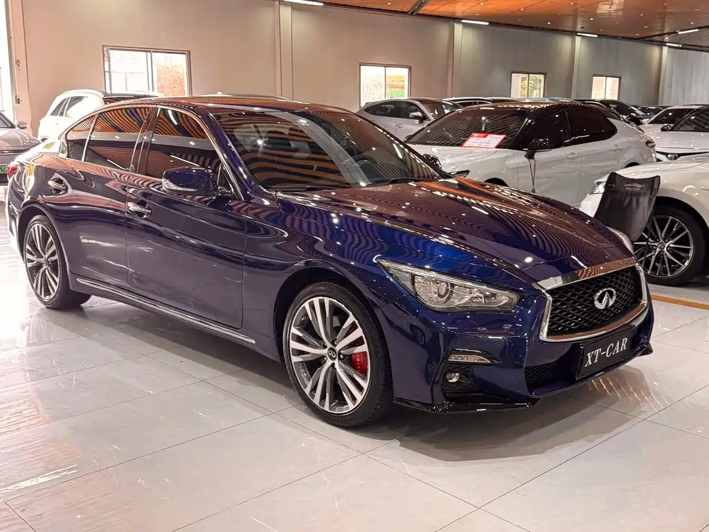 Infiniti Q50L — фото 36