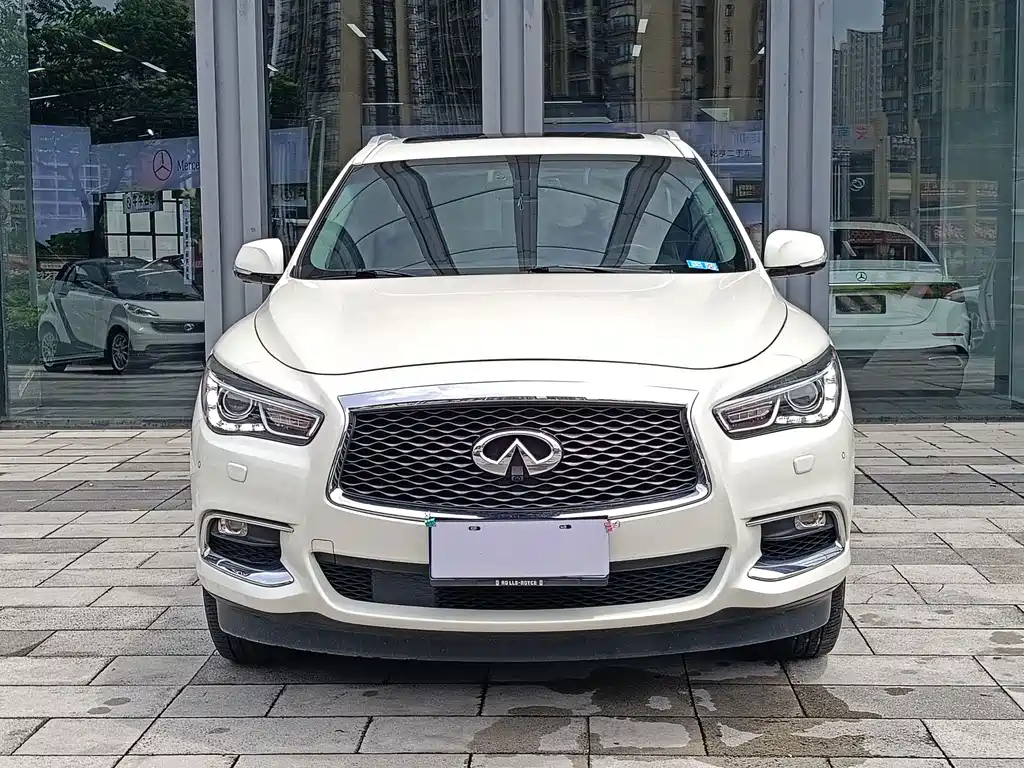 Infiniti QX60 (Import) — фото 3