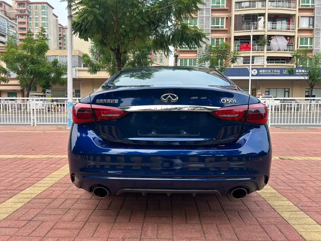Infiniti Q50L — фото 5