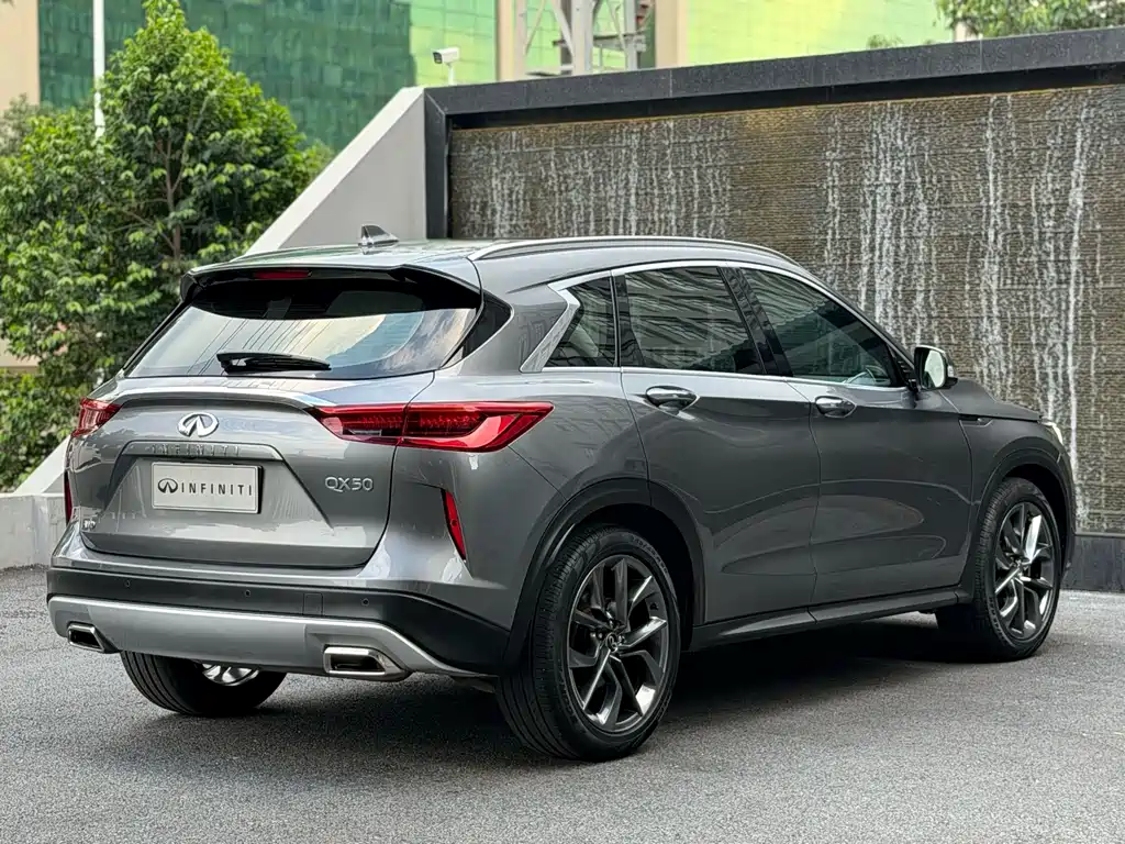 Infiniti QX50 — фото 10