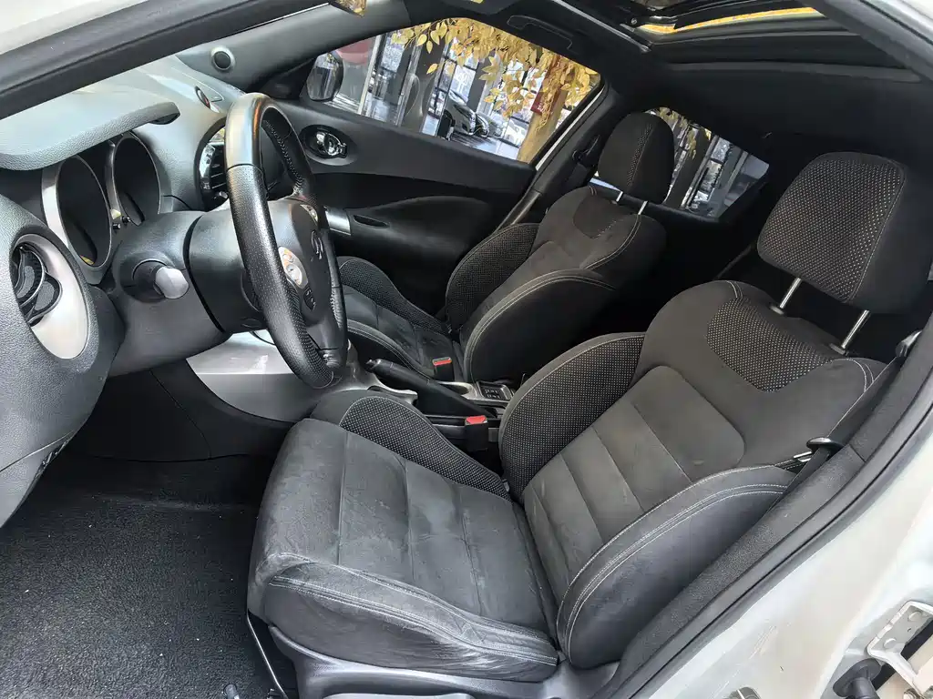 Infiniti ESQ — фото 4