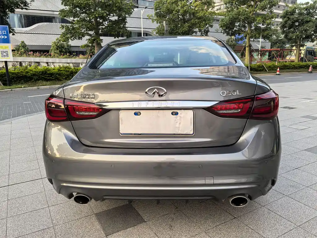 Infiniti Q50L — фото 5