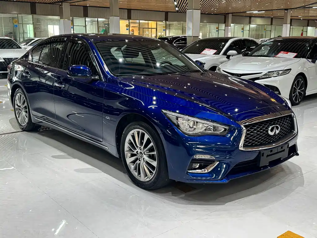 Infiniti Q50L — фото 2