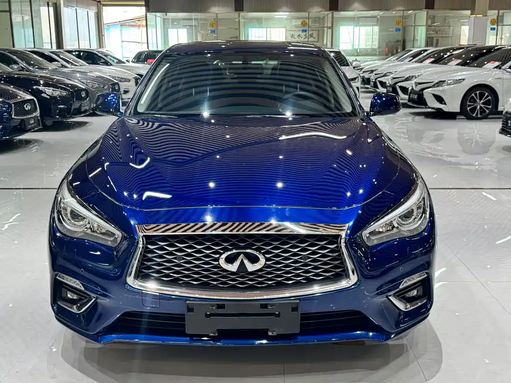Infiniti Q50L — фото 5