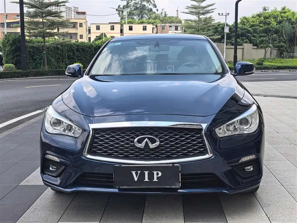 Infiniti Q50L — фото 2