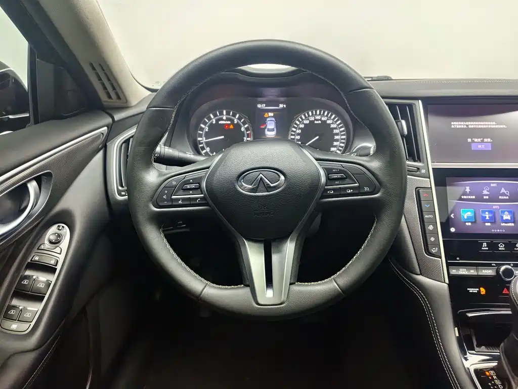 Infiniti Q50L — фото 3