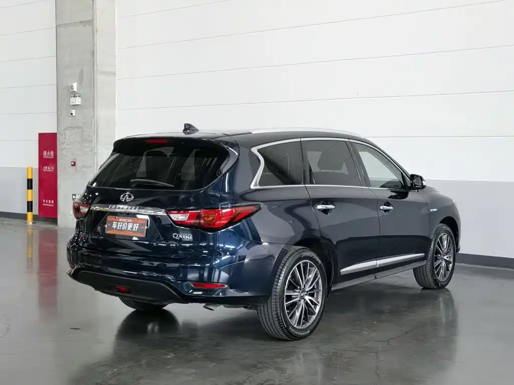 Infiniti QX60 (Import) — фото 2