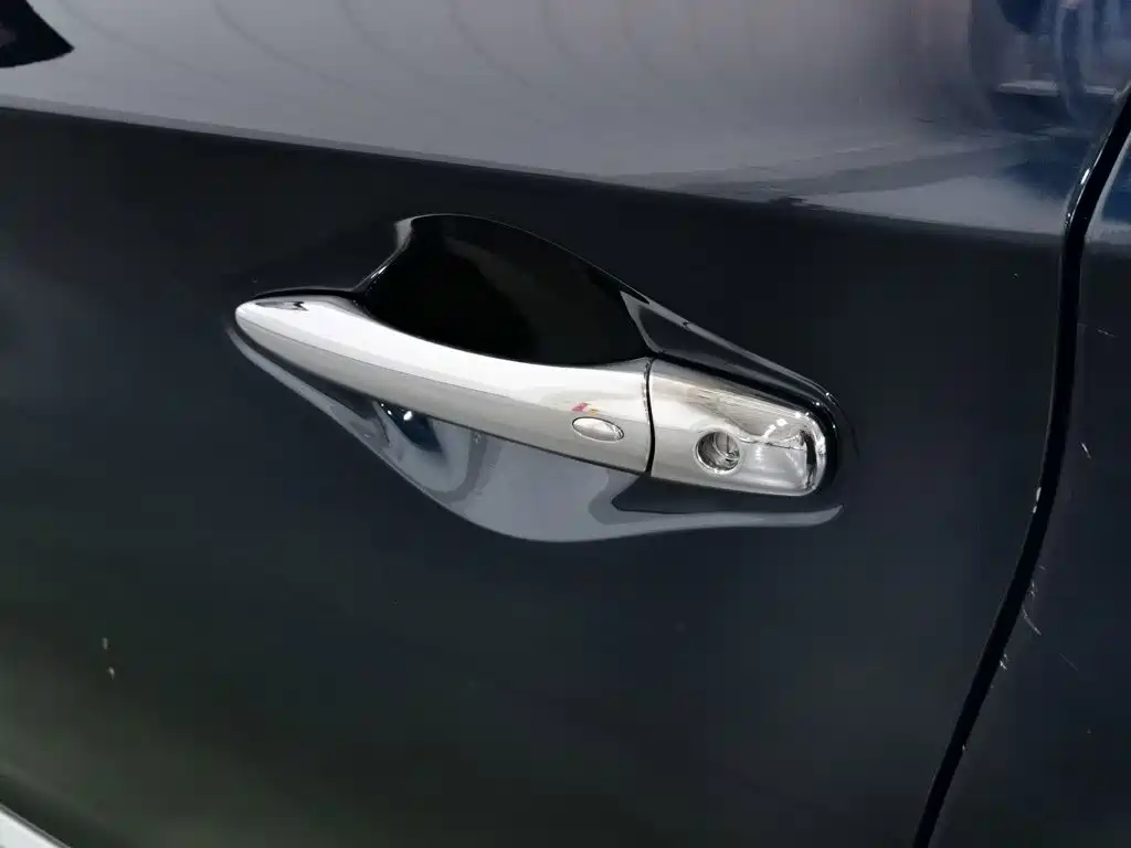 Infiniti QX60 (Import) — фото 18