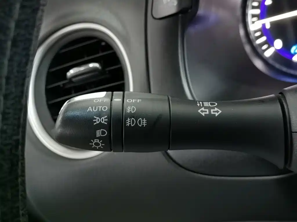 Infiniti QX60 (Import) — фото 21