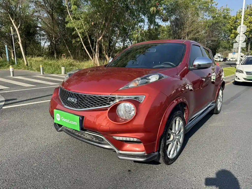 Infiniti ESQ — фото 2