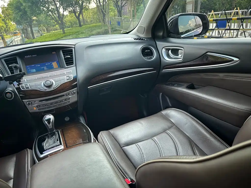 Infiniti QX60 (Import) — фото 6