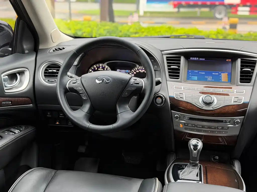 Infiniti QX60 (Import) — фото 10