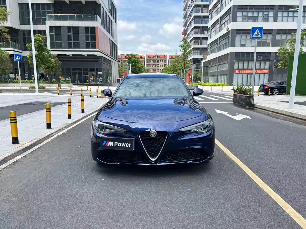 Alfa Romeo Giulia — фото 2