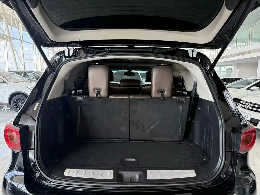 Infiniti QX60 (Import) — фото 13