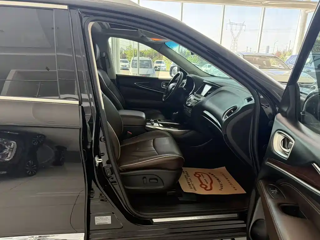 Infiniti QX60 (Import) — фото 15