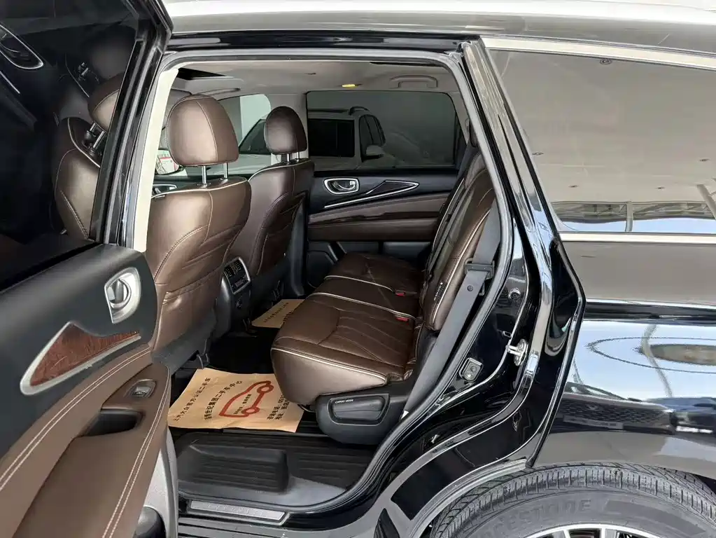 Infiniti QX60 (Import) — фото 6