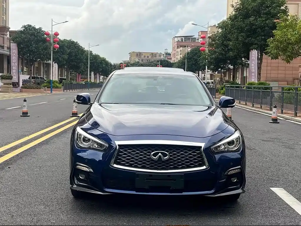 Infiniti Q50L — фото 2